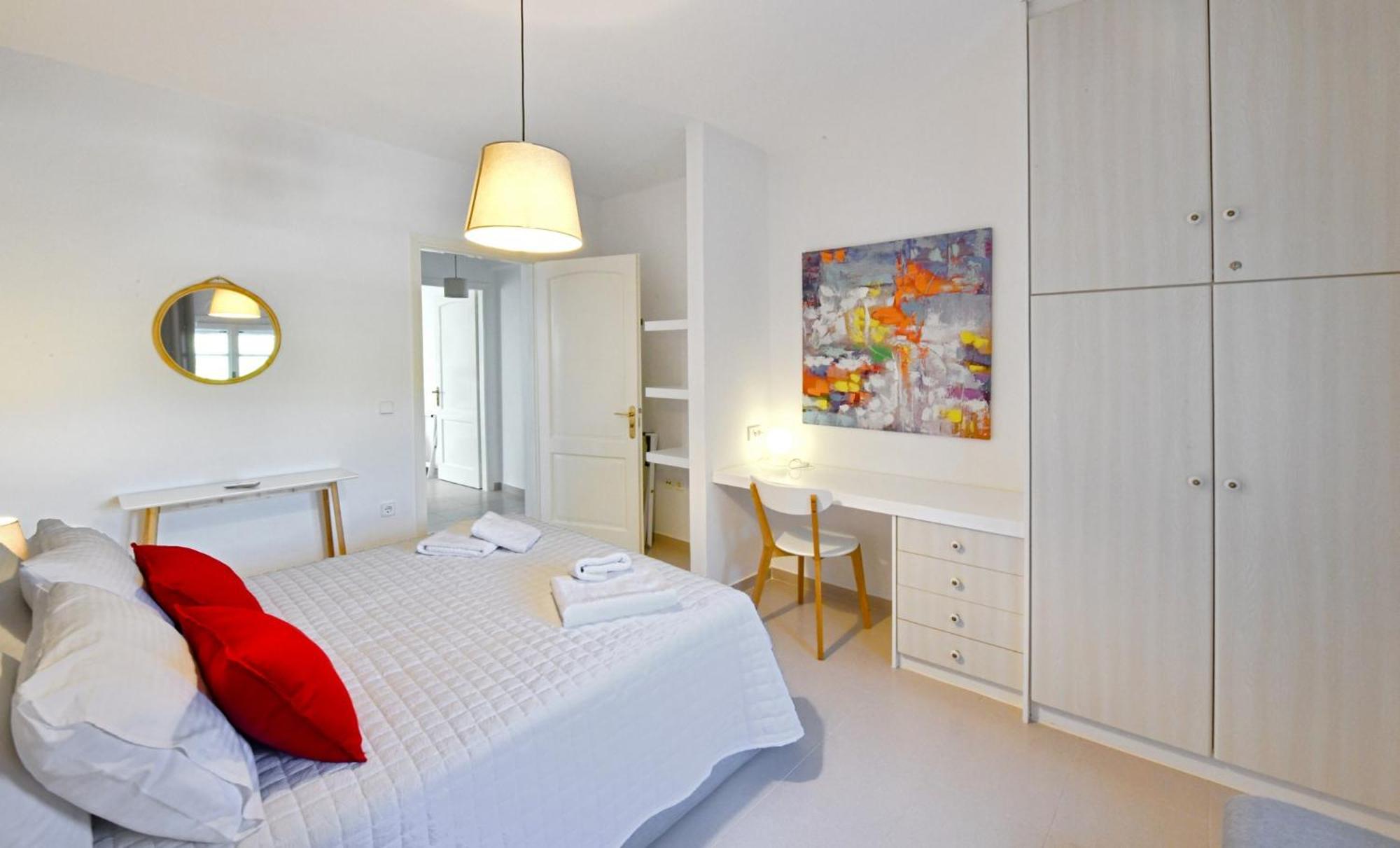 Amazing 2 Bedroom Apartment Overlooking The Marina Of Vourkari Exterior foto